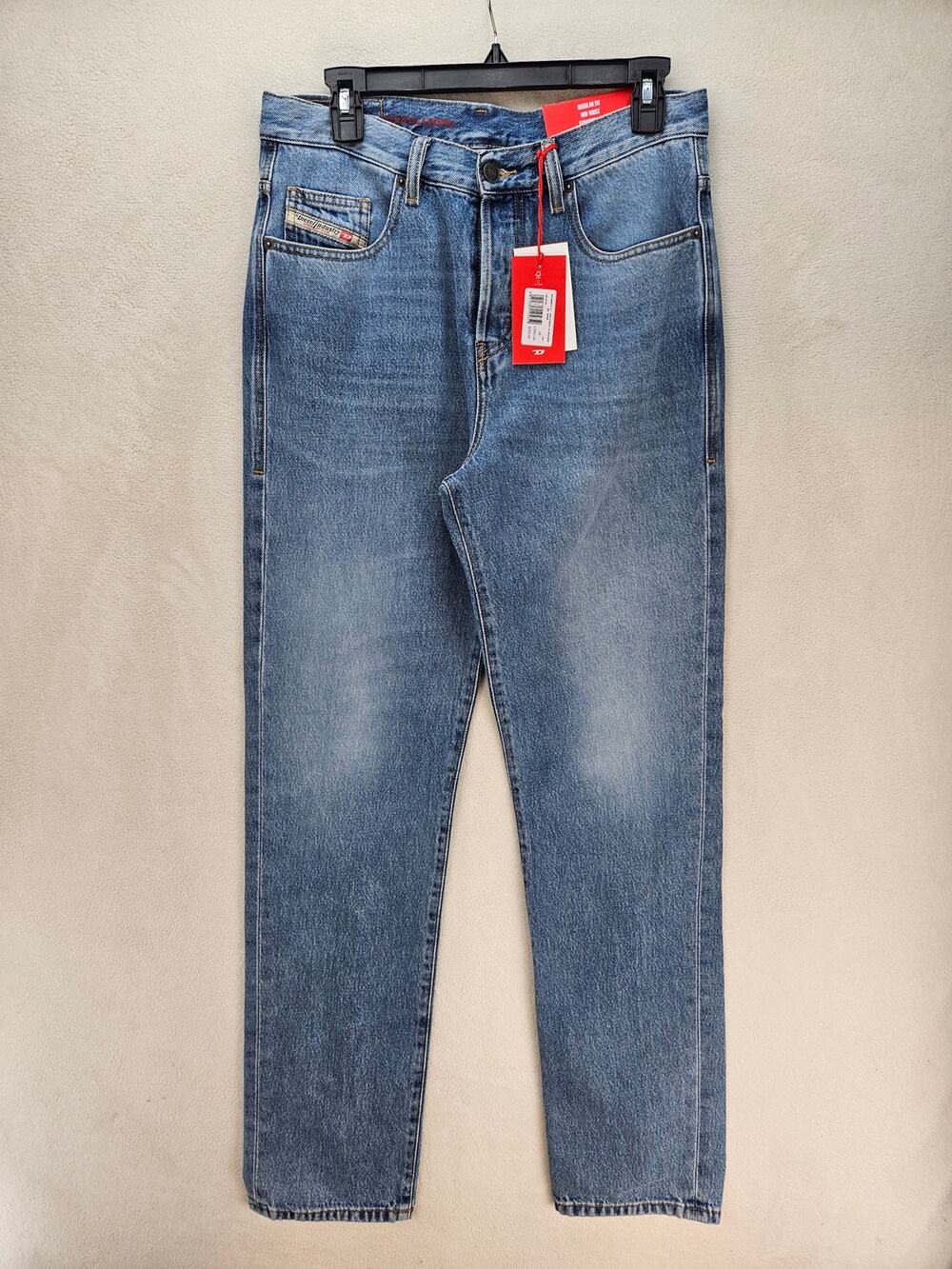 DIESEL MEN'S 30X34 D-VIKER STRAIGHT LEG TROUSER JEANS MEDIUM WASH NWT